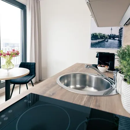 Spreeblau Royal Mit Eigenem Balkon Apartment *