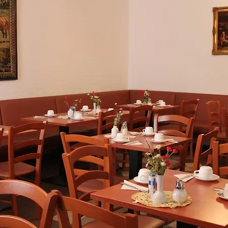 Majestic 3* Berlin