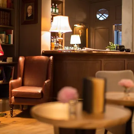 Hotel Monbijou 3*