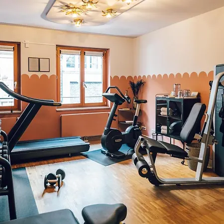 Апарт-отель Townhouse 4*