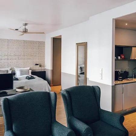 Апарт-отель Townhouse