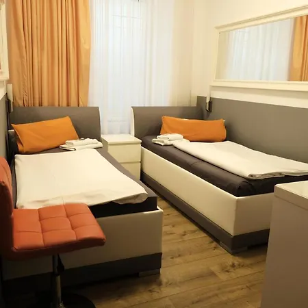 Guest house City 2*