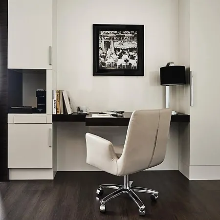 Hotel Roomers Steinplatz, Autograph Collection 5*