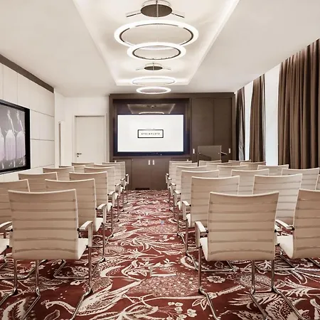 Roomers Steinplatz, Autograph Collection 5*