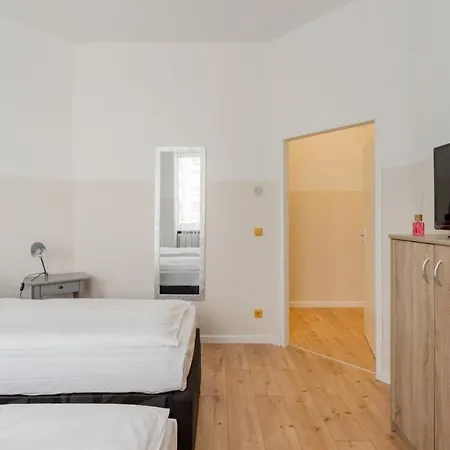 Big Fancy Center Apartment Berlin