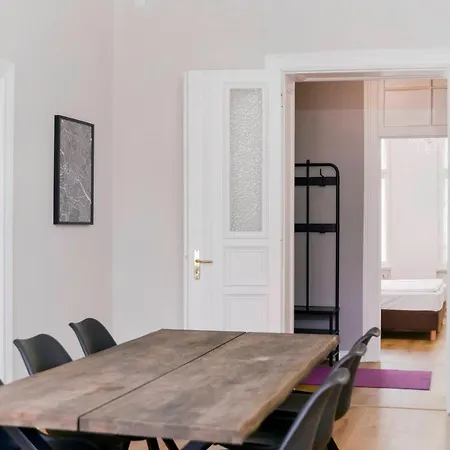Apartment Old Town *