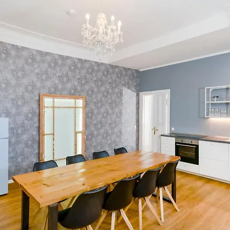 Apartment Old Town *