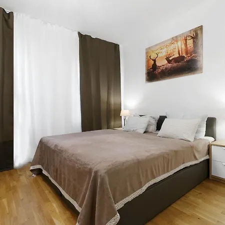 Grand Mitte Rosenthaler Platz * Berlin
