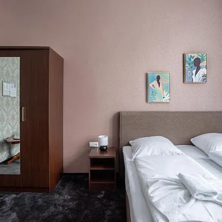 Otel Bellevue Am Kurfuerstendamm Berlin