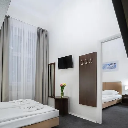 Bellevue Am Kurfuerstendamm מלון 3*