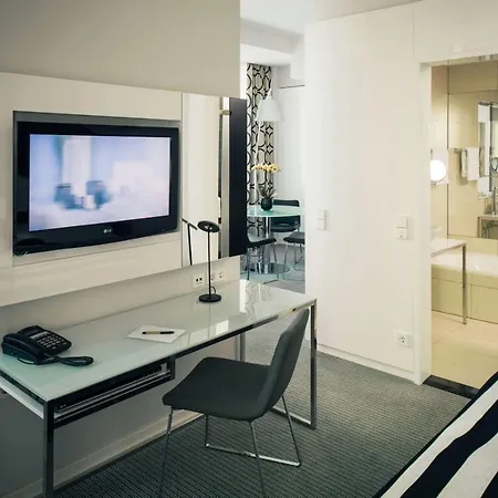 Hotel Vienna House By Wyndham Andel's 4*