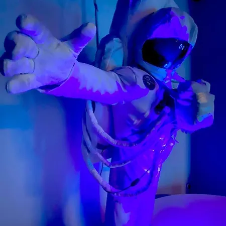 Space Night Capsule Hostel *