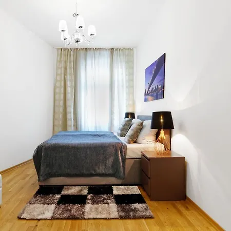 Grand Mitte Rosenthaler Platz * Berlin