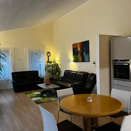 Holiday home Berliner-ferienhaus