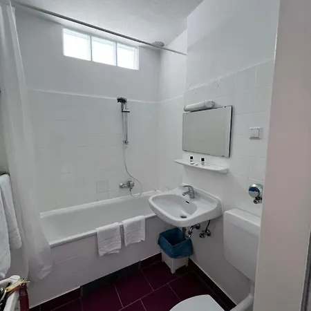 & Boardinghouse Friedrichshain-kreuzberg Apartment *
