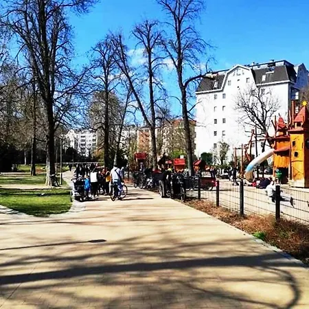 Schoeneberg Flat & Art Gallery * Berlin