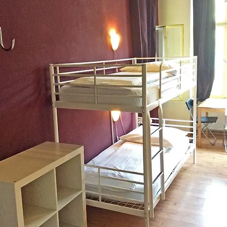 Flow Hostel *