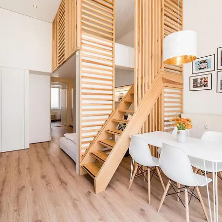 Apartment Stylish New Cube Loft By Berlin-wall-apartments Berlin