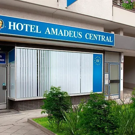Amadeus 2* Berlin