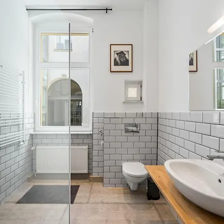 The Tieckstr Loft For Up To 7 People With 2 Bathrooms Berlin