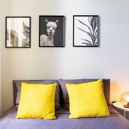 Modern 4 Bedroom In - Charlottenburg Apartamento Berlín