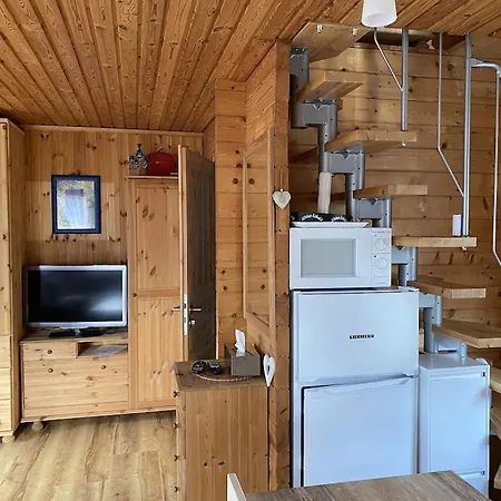 Holzhaus Mit Direktem Wasserzugang In Berlin-koepenick Holiday home