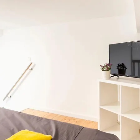 Spacious Loft Style In Willmersdorf Berlin
