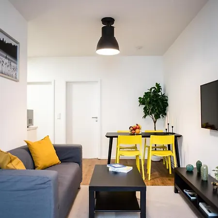 Apartment Fantastic 2 Bedroom *