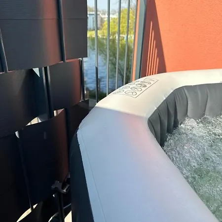 Am Wasser Nahe Ber Mit Whirlpool & Kamin Apartment *