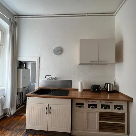 Ferienwohnung Am Schlosspark Charlottenburg Apartment *