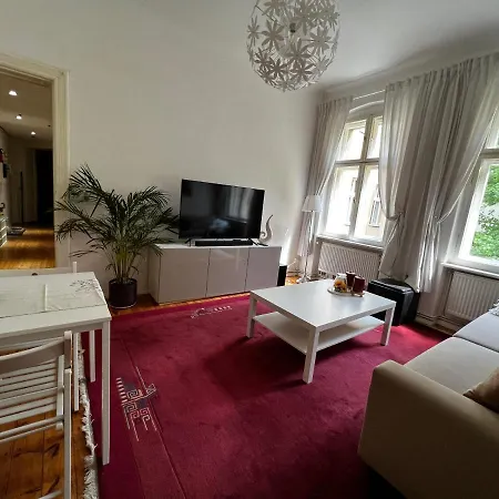 Apartment Ferienwohnung Am Schlosspark Charlottenburg *