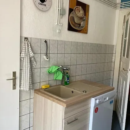 Ferienwohnung Am Schlosspark Charlottenburg Apartment *
