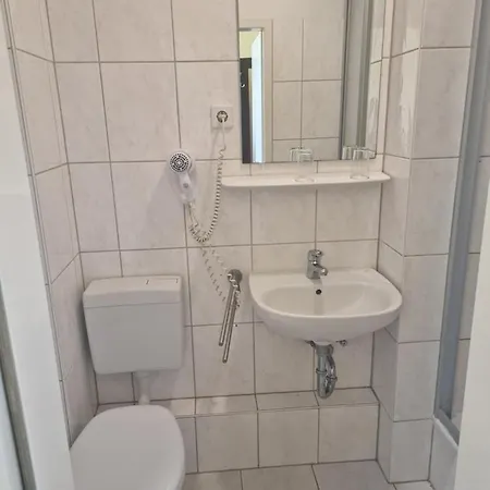 Am Stuttgarter Eck Берлин