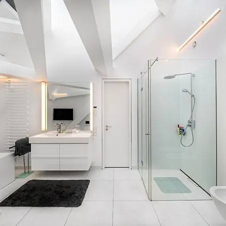 Luxus Penthouse Am Kurfuerstendamm * Berlin