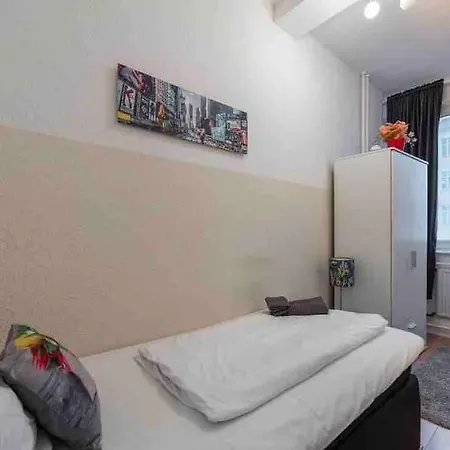 Big Fancy Center Apartment Berlin