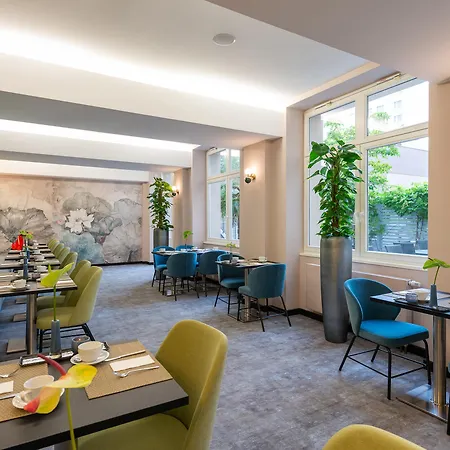 Leonardo Royal Alexanderplatz Otel