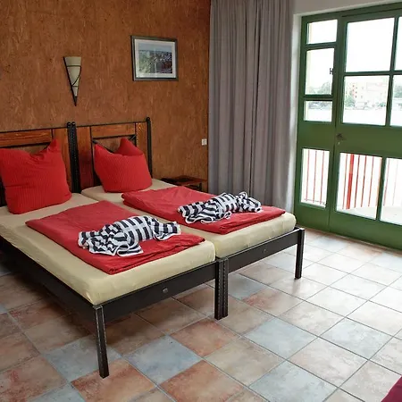 Seminar- Und Flussbad Gartenstrasse 5*