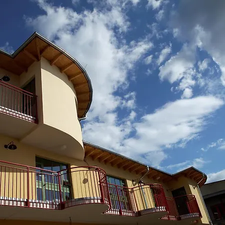 Seminar- Und Gaestehaus Flussbad Gartenstrasse Отель