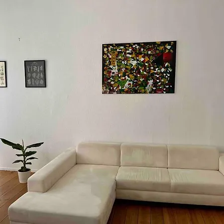 Wonderful Flat Near Ku'damm * Berlin