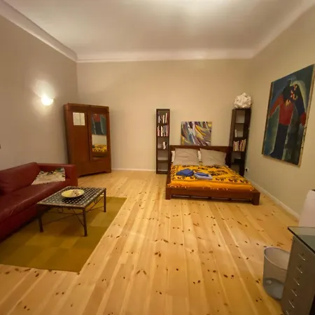 Apartment Fewo Gruene Mommsenstrasse - Bei Becker Klingeln