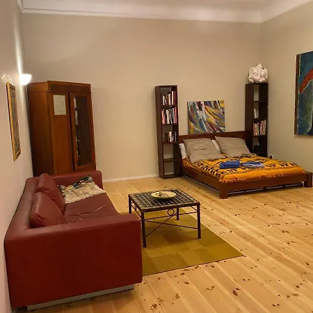 Apartment Fewo Gruene Mommsenstrasse - Bei Becker Klingeln