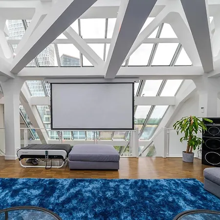 Luxus Penthouse Am Kurfuerstendamm *