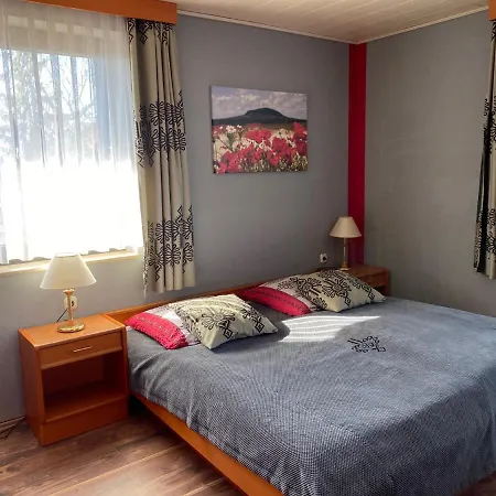 Zum Ziehbrunnen Hotel 3*