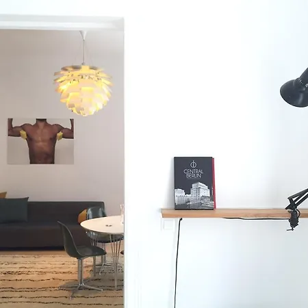 Luxury 2 Bedroom Apartment In The Heart Of Mitte, Berlin Apartment
