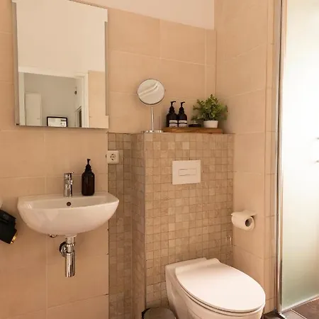 Design At Ku'damm Apartment *
