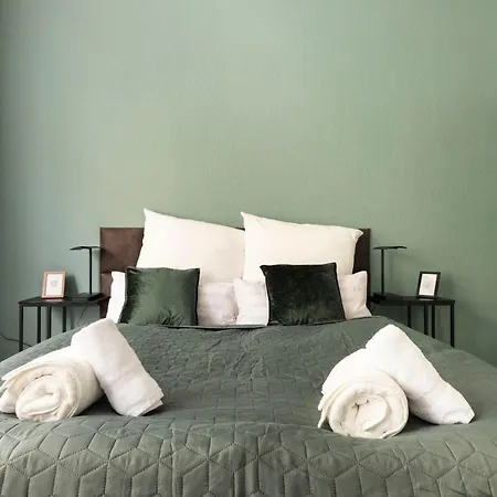 Design At Ku'damm Apartment *