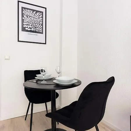 Design At Ku'damm Apartment *