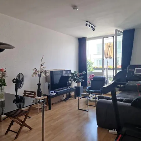 Terrassen-wohnung Mit Blick Auf Fernsehturm Apartment *