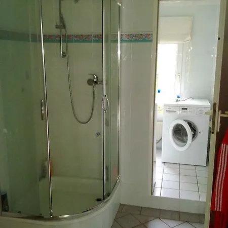 Apartment Dressler *