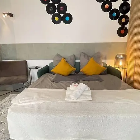 Modern L Netflix L Fast Wifi L Xbox * Berlin
